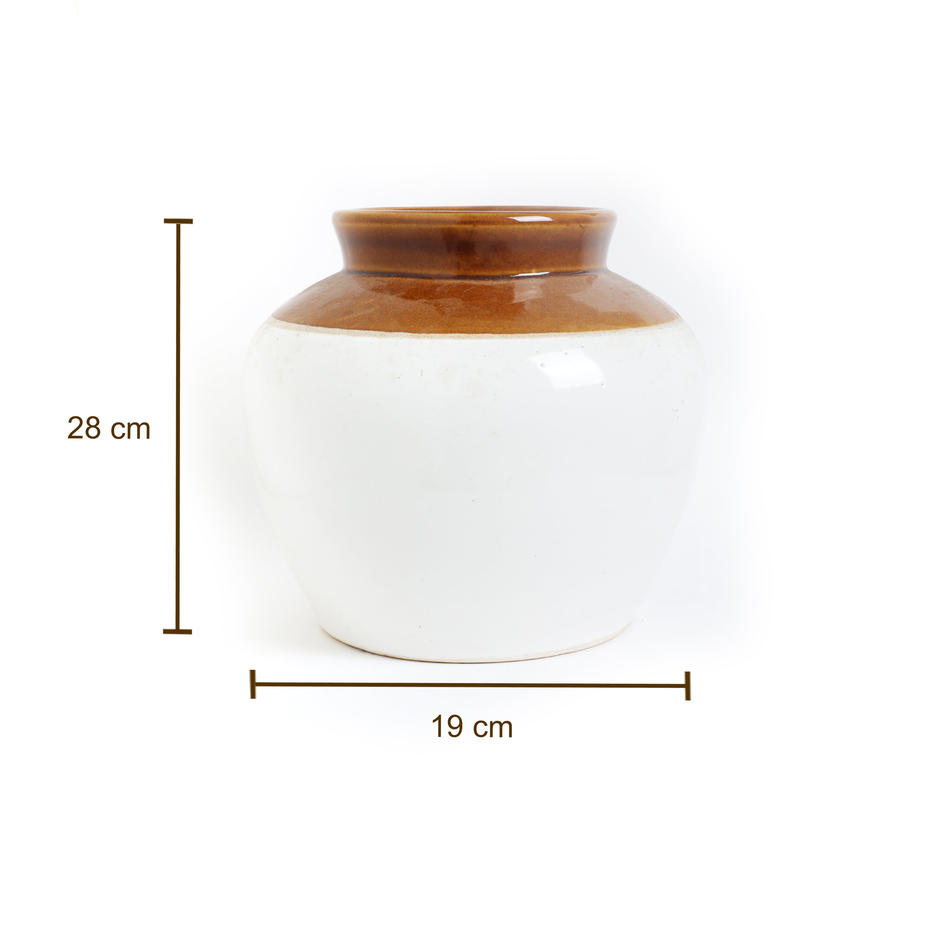 Traditional kitchenware and decor accessories for sale in the USA